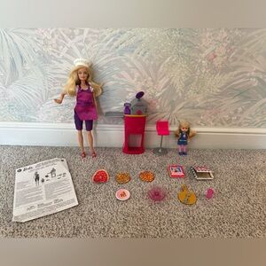 Barbie Pizza Chef Playset w/ Chelsea Doll + Accessories Mattel 2009 - Complete
